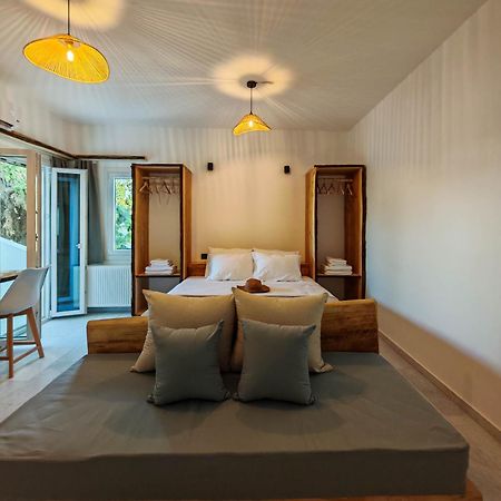 Paraga Suites Naxos City Ngoại thất bức ảnh