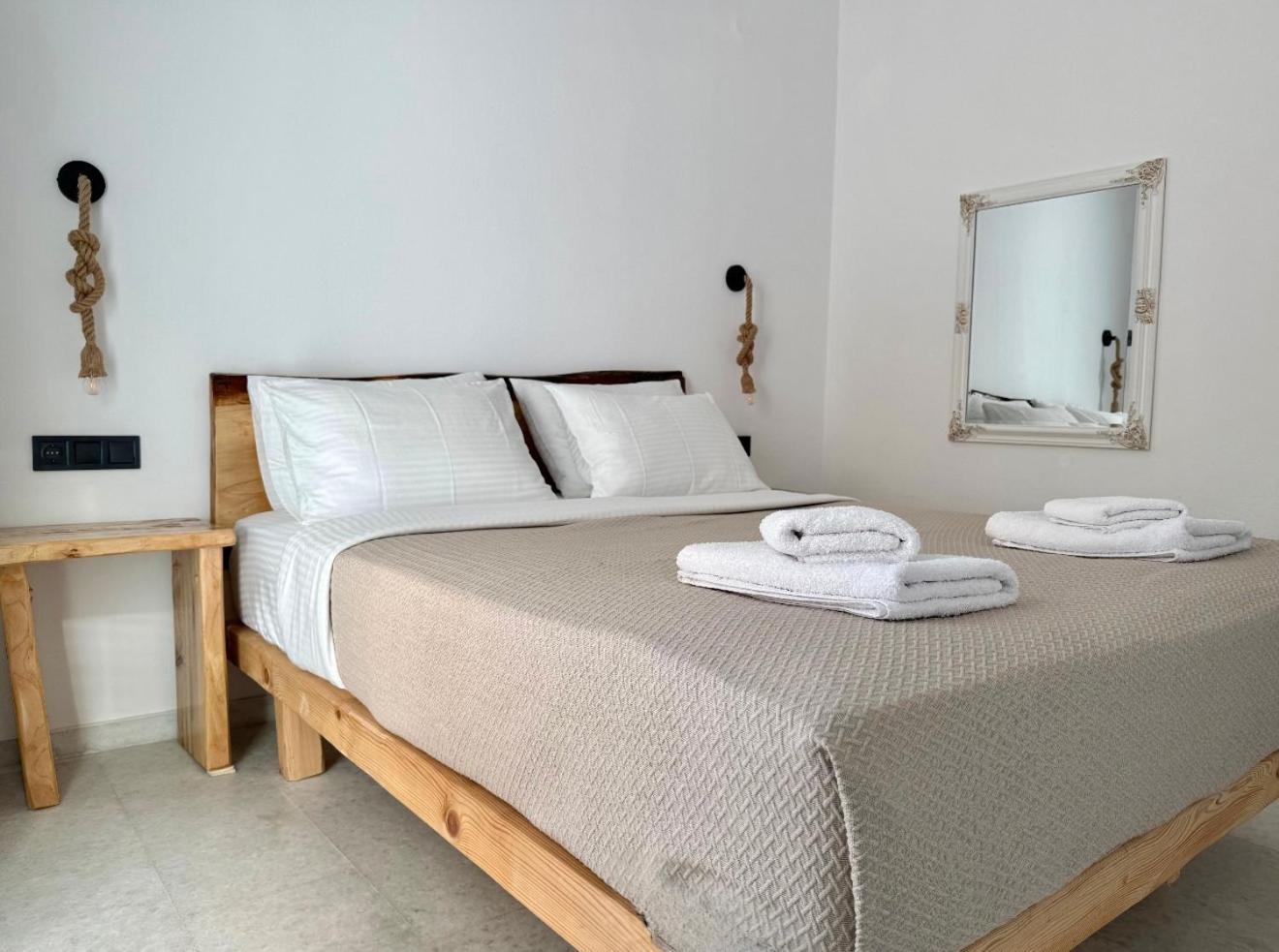 Paraga Suites Naxos City Ngoại thất bức ảnh